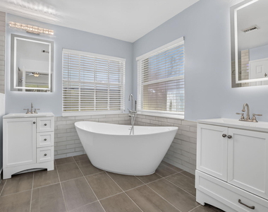 1959 Water Ridge Dr - Photo Thumbnail 25
