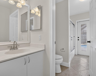 1959 Water Ridge Dr - Photo Thumbnail 33