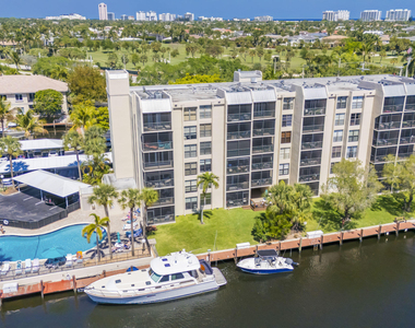 22 Royal Palm Way - Photo Thumbnail 41