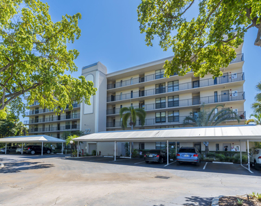 22 Royal Palm Way - Photo Thumbnail 36