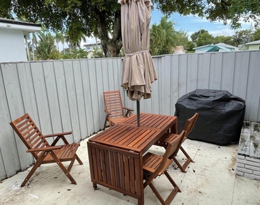 1625 Cleveland Street - Photo Thumbnail 14