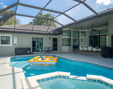 4903 Nw 101st Avenue - Photo Thumbnail 32