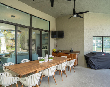 4903 Nw 101st Avenue - Photo Thumbnail 24