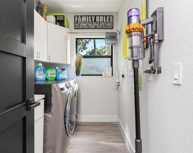 4903 Nw 101st Avenue - Photo Thumbnail 56