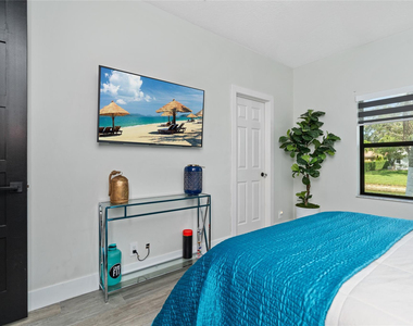 4903 Nw 101st Avenue - Photo Thumbnail 50