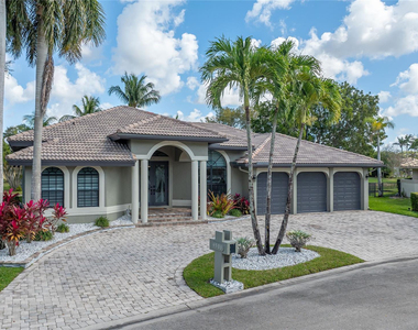 4903 Nw 101st Avenue - Photo Thumbnail 62