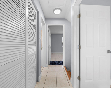 4527 Nw 191st Terrace - Photo Thumbnail 15