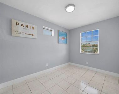 4527 Nw 191st Terrace - Photo Thumbnail 8