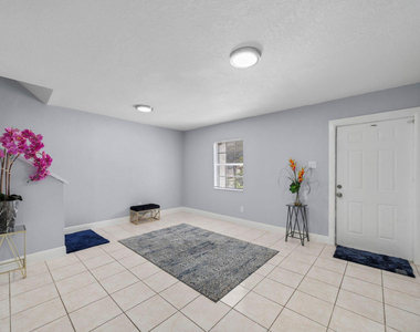 4527 Nw 191st Terrace - Photo Thumbnail 19