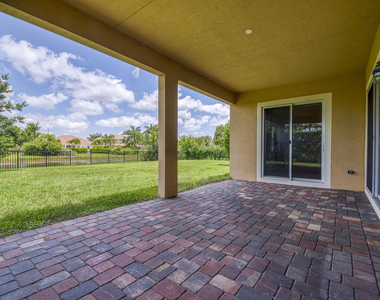 172 Manor Circle - Photo Thumbnail 28