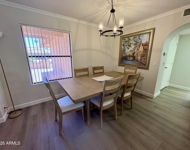 19609 N 98th Drive - Photo Thumbnail 11