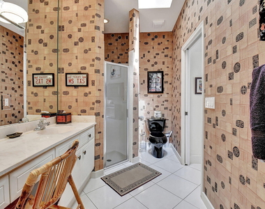 2489 Nw 66th Drive - Photo Thumbnail 18