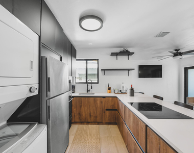 1625 Cleveland Street - Photo Thumbnail 16
