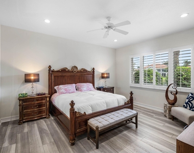 123 Palm Bay Terrace - Photo Thumbnail 17