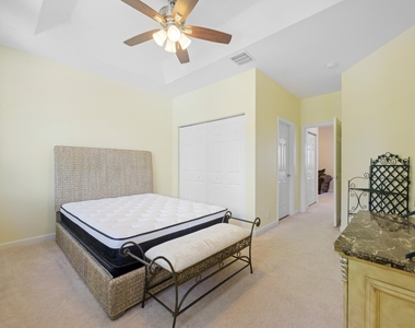 1384 Harbor View W - Photo Thumbnail 16