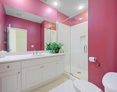 1384 Harbor View W - Photo Thumbnail 18