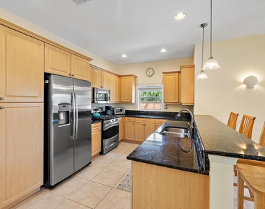 19043 Se Jupiter River Drive - Photo Thumbnail 5