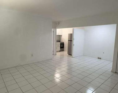 51 Edgewater Drive - Photo Thumbnail 2