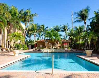 616 Clearwater Park Road - Photo Thumbnail 28