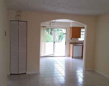 460 Fleming Avenue - Photo Thumbnail 10