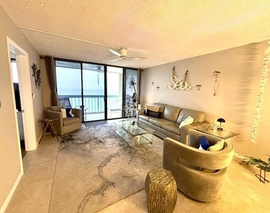 9940 S Ocean Drive - Photo Thumbnail 3