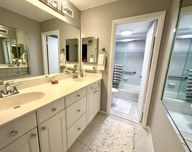 9940 S Ocean Drive - Photo Thumbnail 7