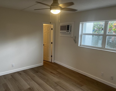 609 Ne 6th Court - Photo Thumbnail 8