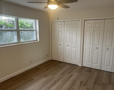 609 Ne 6th Court - Photo Thumbnail 7