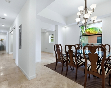 1640 Presidential Way - Photo Thumbnail 9