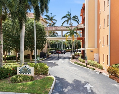 1640 Presidential Way - Photo Thumbnail 27