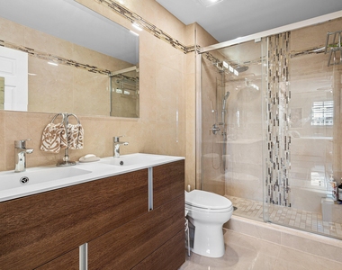 233 S Federal Highway - Photo Thumbnail 15