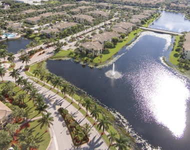 2803 Sarento Place - Photo Thumbnail 44