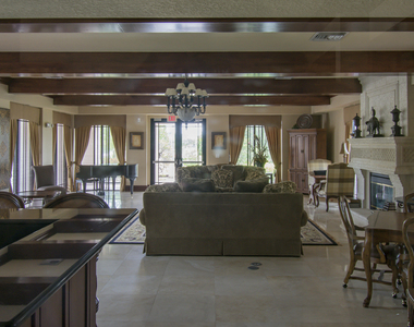 2803 Sarento Place - Photo Thumbnail 34