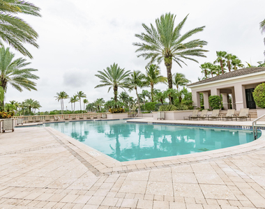 2803 Sarento Place - Photo Thumbnail 43