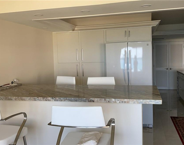 4900 N Ocean Boulevard - Photo Thumbnail 4