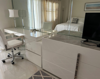 4900 N Ocean Boulevard - Photo Thumbnail 13