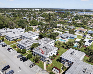 3402 Cynthia Lane - Photo Thumbnail 42
