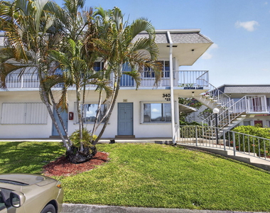 3402 Cynthia Lane - Photo Thumbnail 2