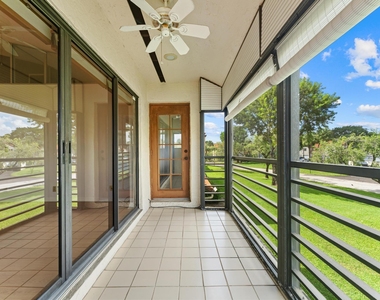 18 Vía De Casas Sur - Photo Thumbnail 22
