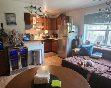 8576 Sunset Drive - Photo Thumbnail 3