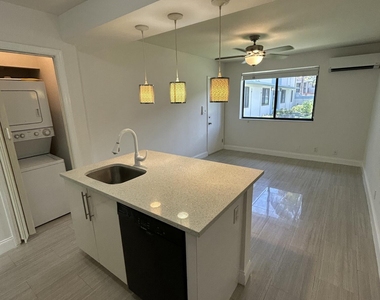 914 Ne 15th Avenue - Photo Thumbnail 5