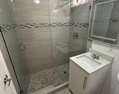 914 Ne 15th Avenue - Photo Thumbnail 13