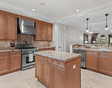 110 Gleason Street - Photo Thumbnail 2