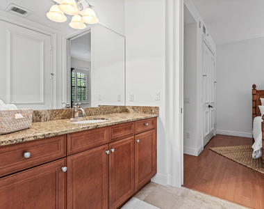 110 Gleason Street - Photo Thumbnail 23