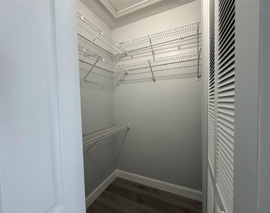 11165 Whitehawk Street - Photo Thumbnail 20