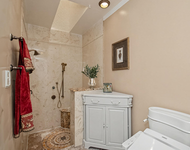 9708 Erica Court - Photo Thumbnail 29