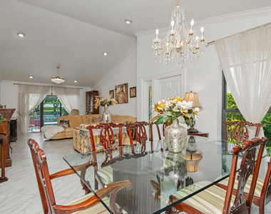 9708 Erica Court - Photo Thumbnail 19
