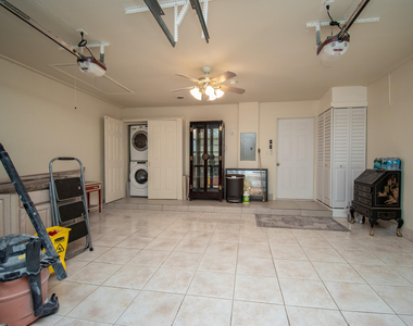 9708 Erica Court - Photo Thumbnail 35
