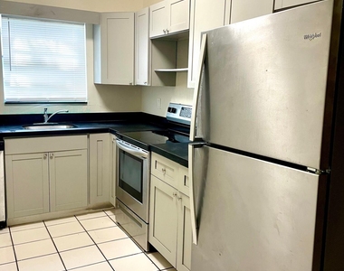 2308 Cleveland Street - Photo Thumbnail 1
