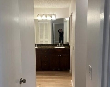 8436 Cypress Lane - Photo Thumbnail 15